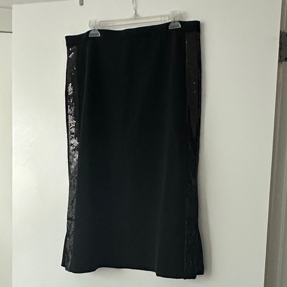 EUC Elegant Black Skirt With Sequin Bar Trim on Side Seams / Size 14